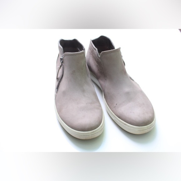 Ecco soft booties - Picture 3 of 11